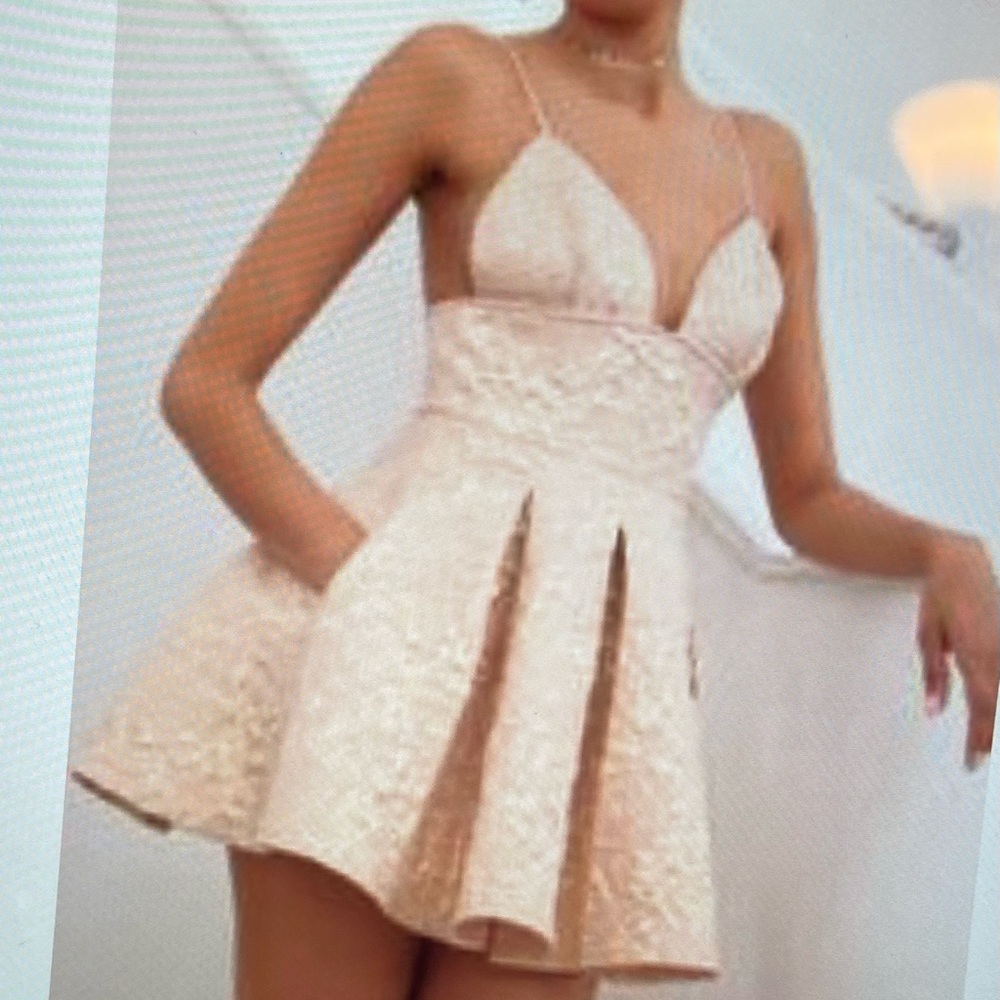 Lucy in the Sky Babette Pleated Jacquard Dress in Rose Gold